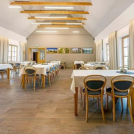 Hotell Hotel Pavlov Pavlov